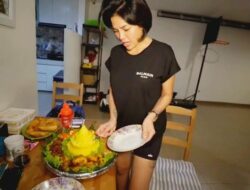 nikita mirzani tumpeng