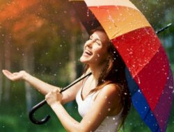 Simak Yuk, Tips merasa segar dan cantik di musim hujan