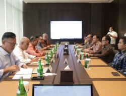 wali kota bogor bertemu bakrie