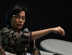 Sri mulyani ungkap banyak negara terlilit utang