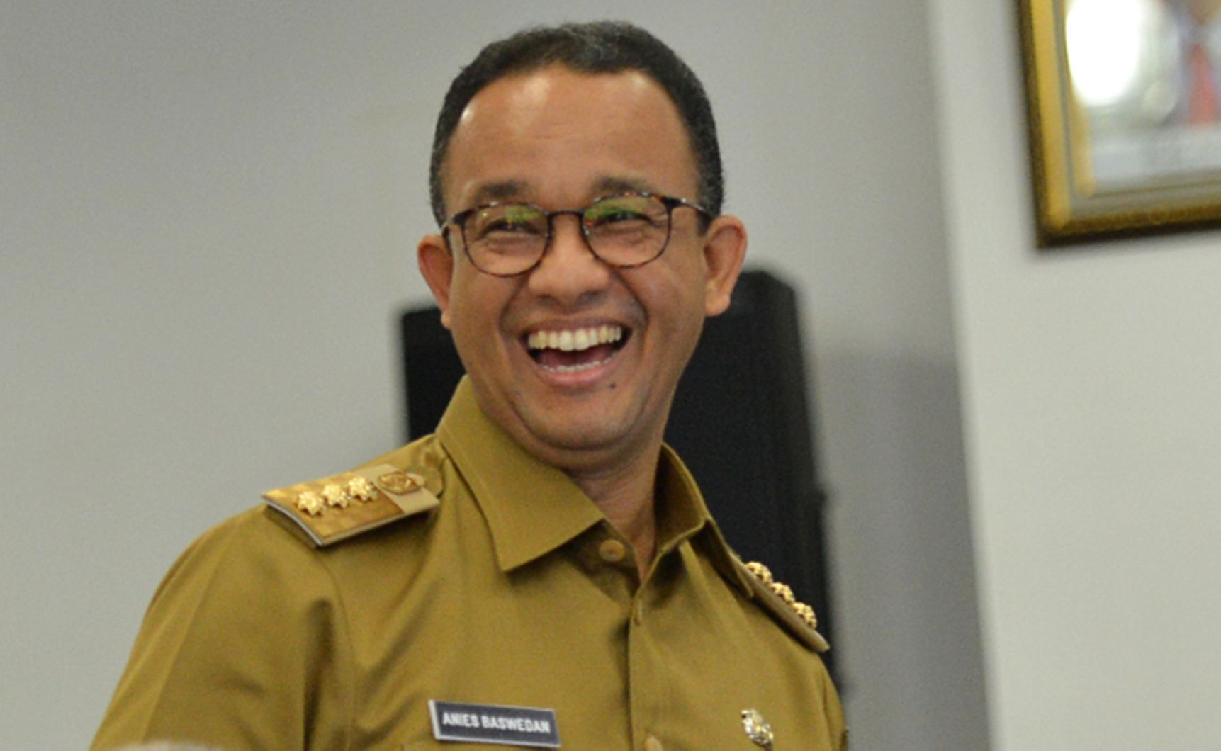 gubernur anies baswedan pensiun