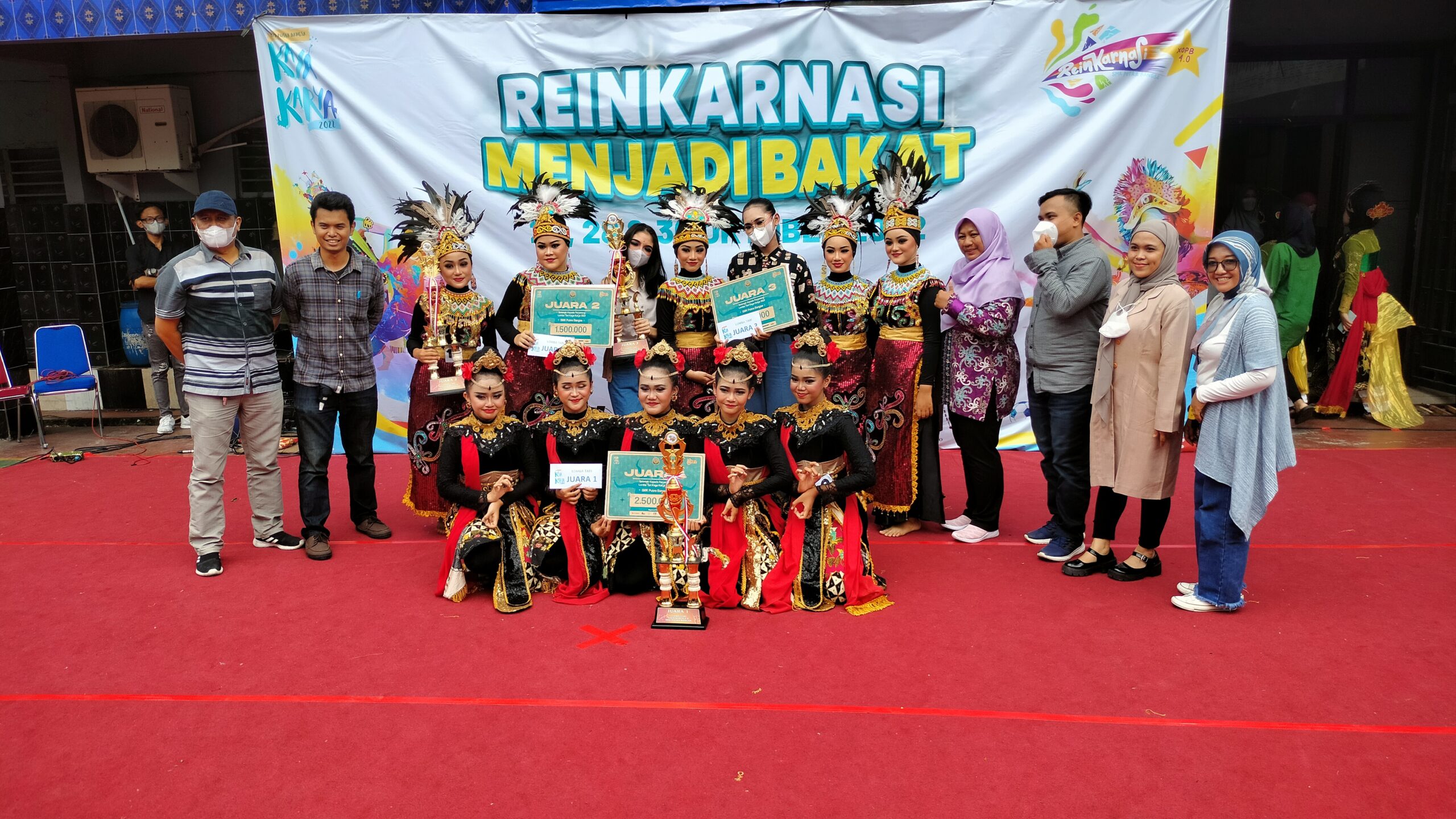 kaya karya lomba tari
