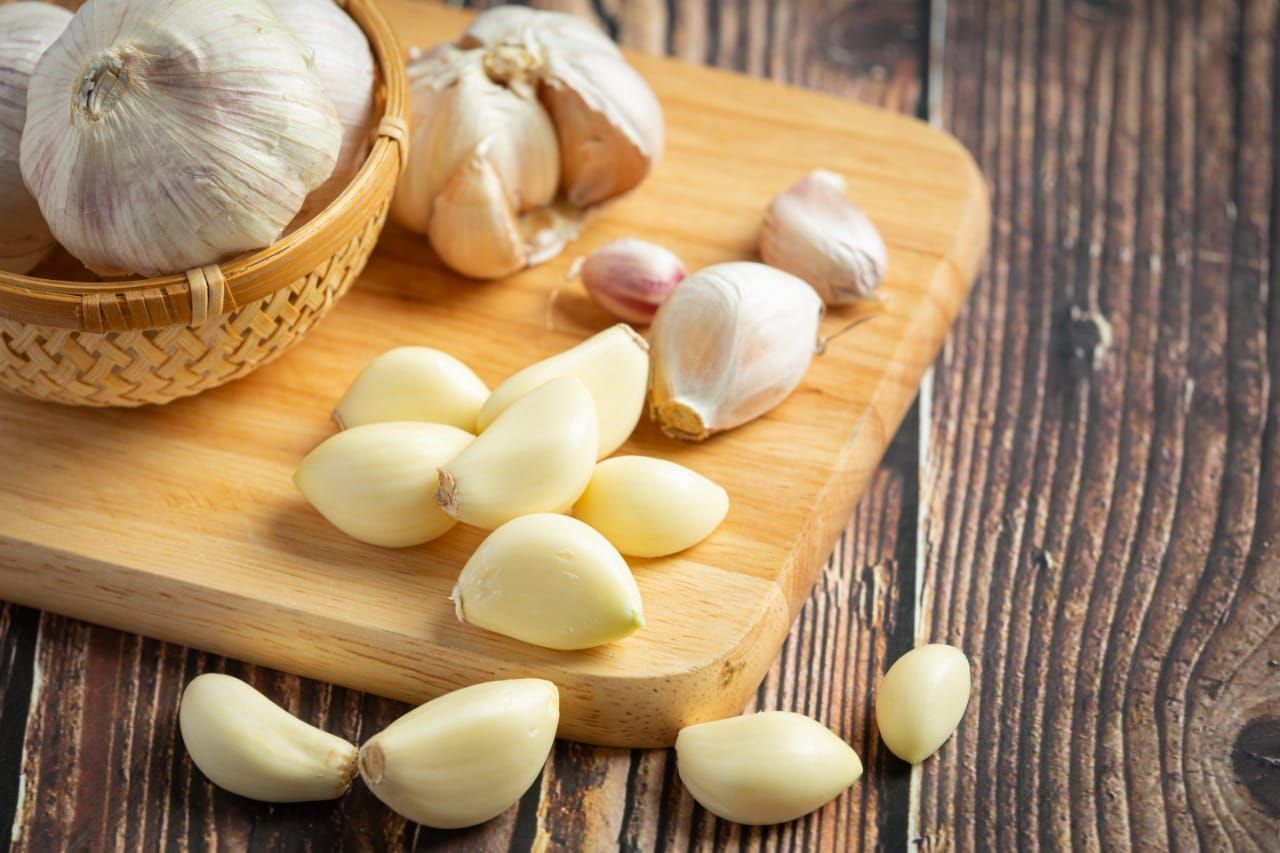 manfaat bawang putih mentah