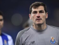 casillas ngaku gay