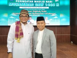 Ustada Subki bersama Sekda Kota Depok Supian Suri Gelar maulid nabi (Irwan supriyadi)