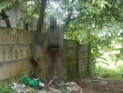 Jasad pria tergantung di pohon ceri buat geger warga cikupa. (Istimewa)