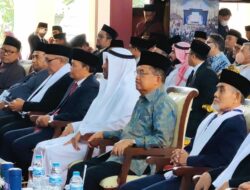 Ketua Umum Dewan Masjid Indonesia (DMI) Jusuf Kalla (JK) saat menghadiri Pembukaan Konferensi Internasional Pengasuh Pondok Pesantren se-Asia Tenggara di Pondok Pesantren Darunnajah Jakarta