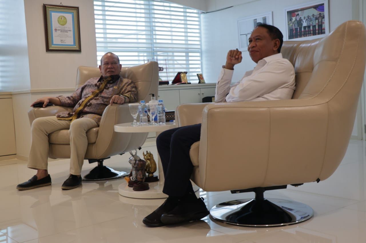 LaNyalla Bertemu Menpora,(Foto: Istimewa)
