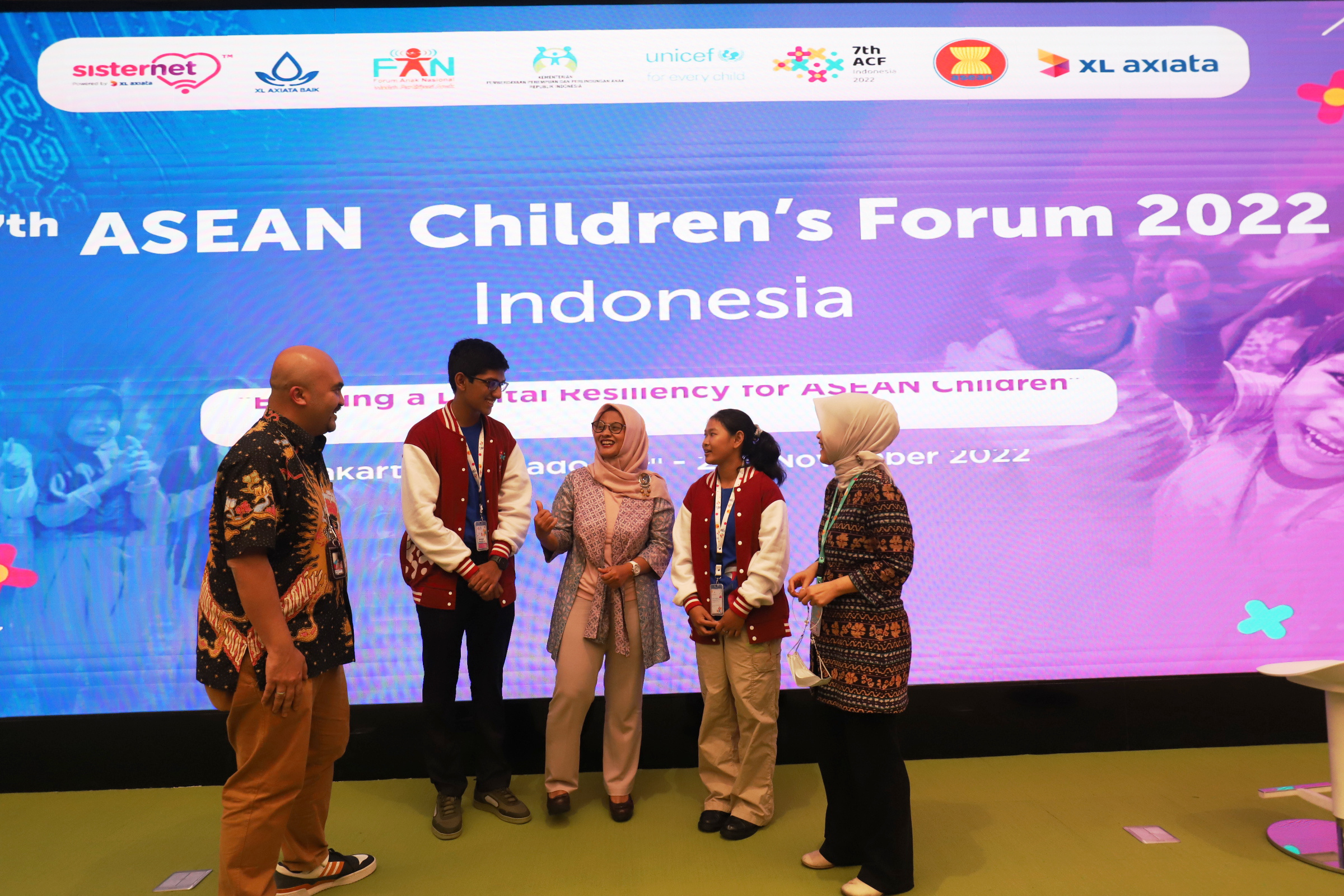 XL Axiata terbaru