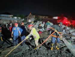 Lapak limbah plastik di Tangerang terbakar (Ihya/indonesiadaily.net)
