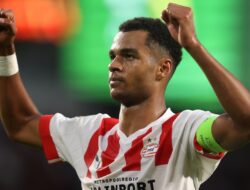Manchester United incar gakpo