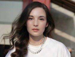 artis perempuan cantik 4