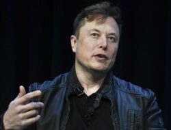 Elon Musk Akan Uji Coba Cip Otak Nirkabel pada Manusia