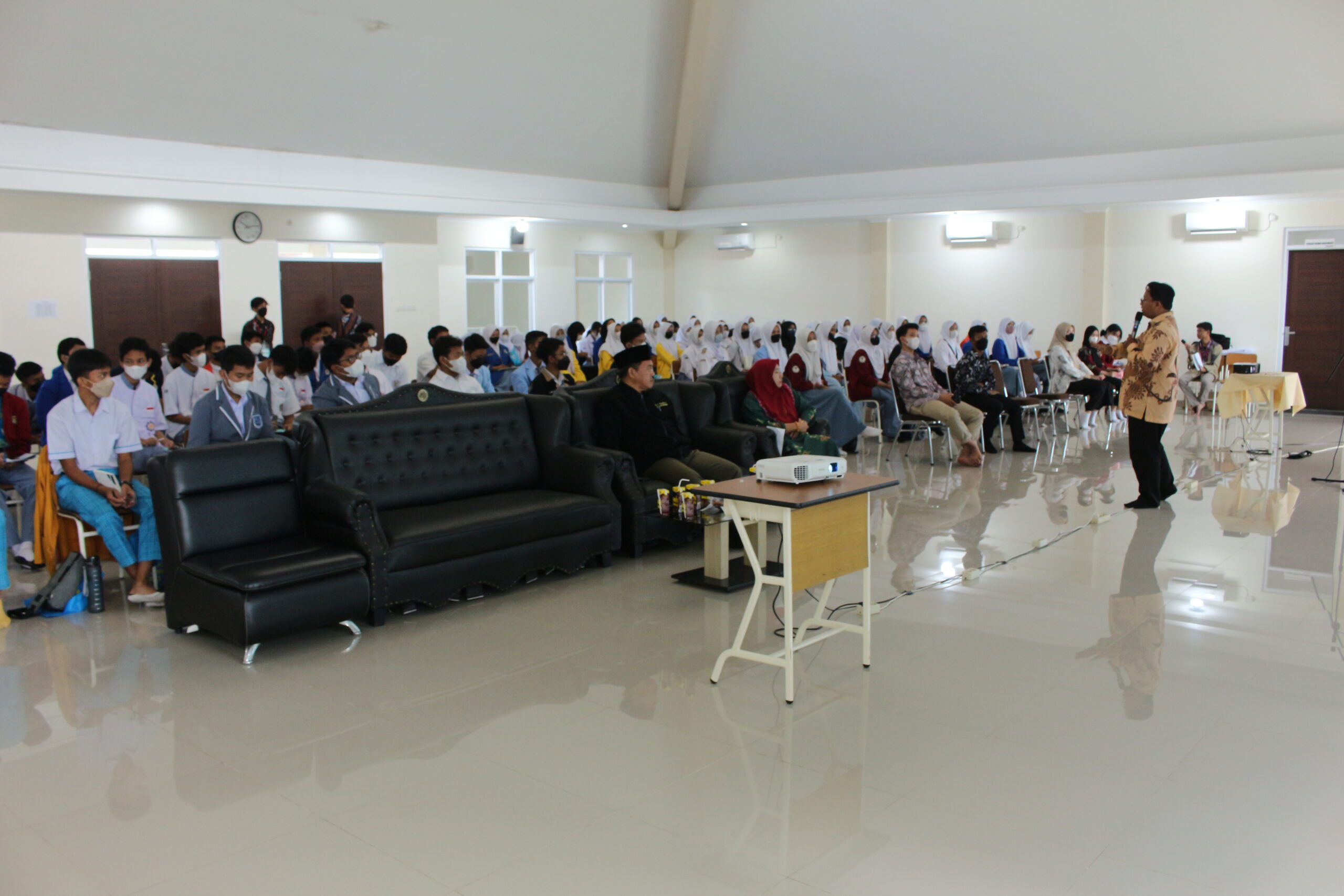 kegiatan pelajar depok 1