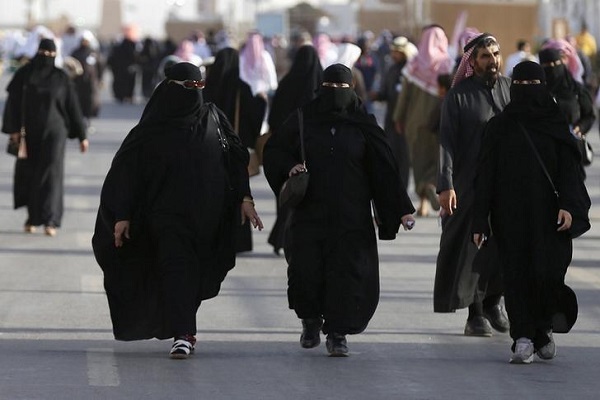 ujian di sekolah abaya