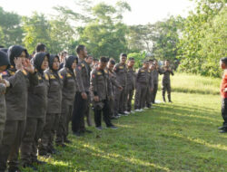 Satpol PP kabupaten tangerang Lakukan pembinaan (Ihya/indonesiadaily.net)