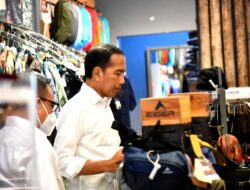 Presiden Jokowi kunjungi mall kota Kasablanka (Aulia/indonesiadaily.net)