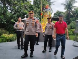 IMG-20230122-WA0003 Polres Depok mendatangi Vihara Gayatri untuk memastikan perayaan Imlek lancar. (Istimewa)