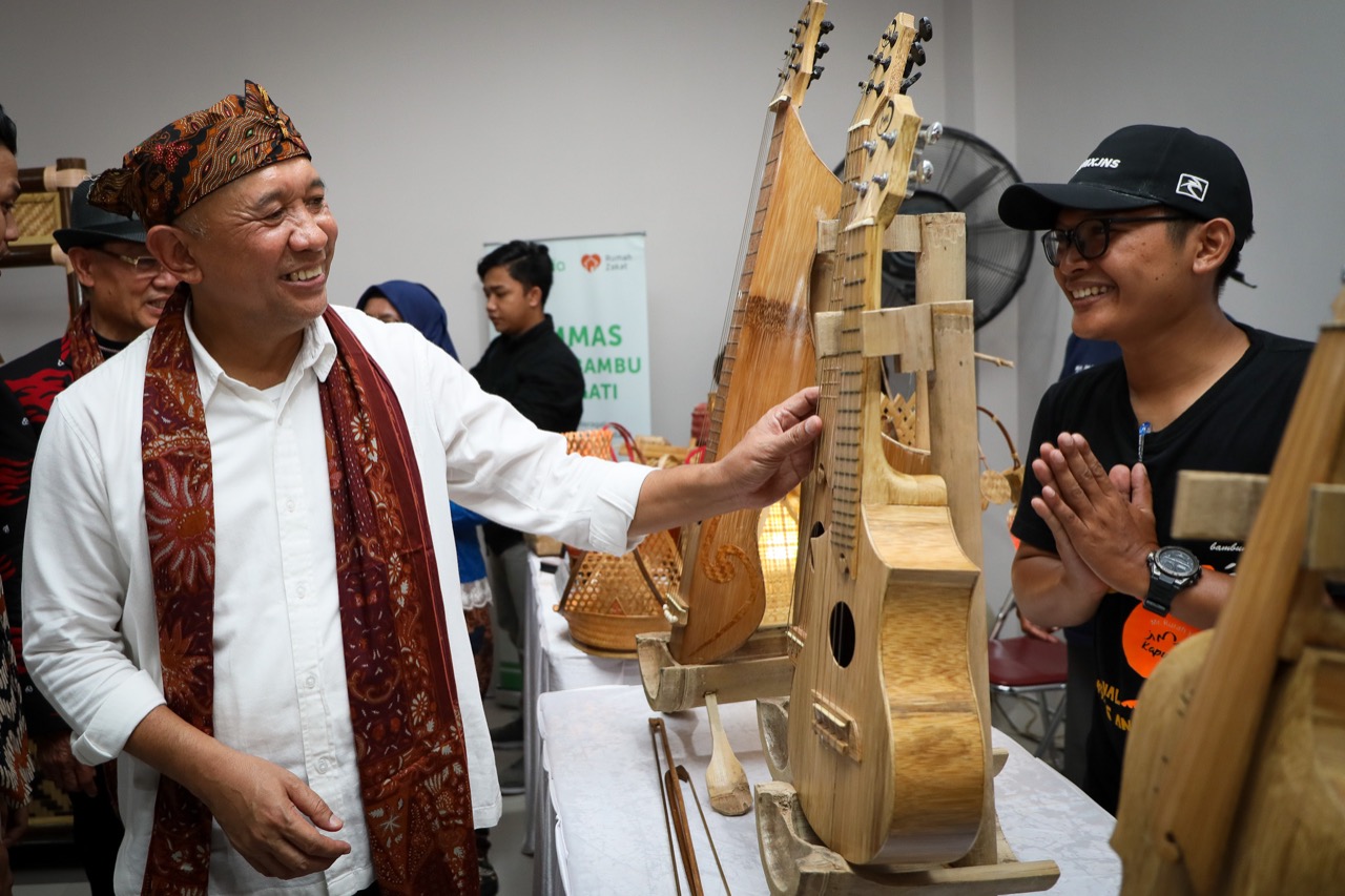 MenkopUKM kreatif 1