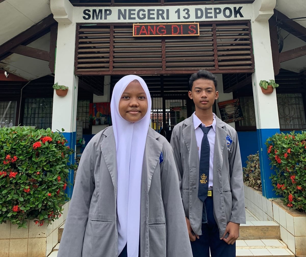 SMPN 13 Depok pasangan 3