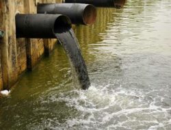 Pencemaran sungai di Tangerang (Ihya/Indonesiadaily.net)