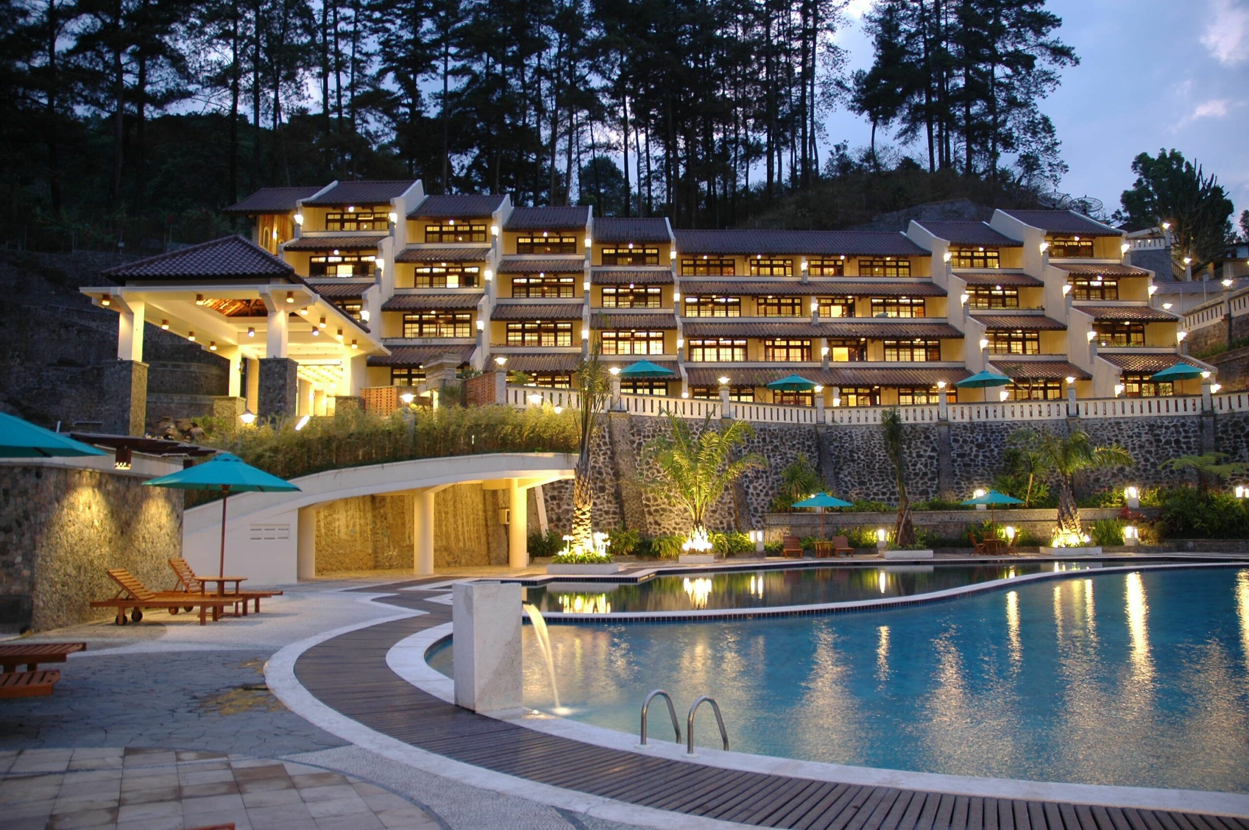 jumlah hotel terbanyak di indonesia