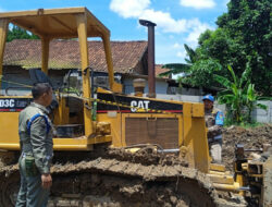 Aktifitas pengurukan tanah di Kabupaten Tangerang (istimewa/ Indonesiadaily.net)