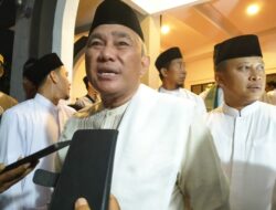 Wali Kota Depok Mohammad Idris saat memberikan keterangan kepada wartawan.(M.Yadi/indonesiadaily.net)