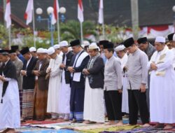ilustrasi cara salat Idul Fitri ilustrasi cara salat Idul Fitri