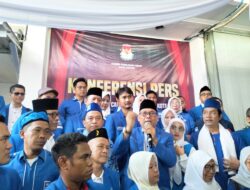 Pengurus DPD PAN Depok usai mendaftar bacaleg di KPU Depok, Jumat (12/5/2023). (M.Yadi/Indonesiadaily.net)