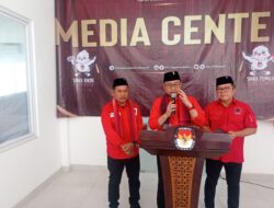 KPUD Terima pendaftaran Bacaleg PDIP Tangsel. (Foto Ihya Ulumuddin/indonesiadaily.net)