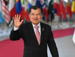 Jusuf kalla di dunia politik
