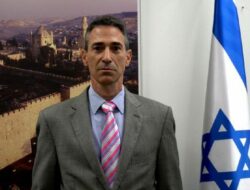 membantu palestina