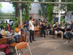 seminar aktivis 98