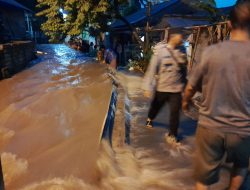 Turap kali Setamu jebol.(M.Yadi/istimewa/indonesiadaily.net)
