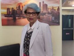 Murni Teguh Sudirman nyeri lutut