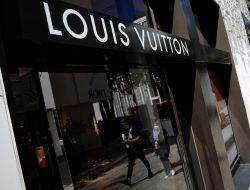 mode mewah Louis Vuitton