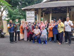 Depok bentuk bank sampah tingkat RW untuk mengurangi beban volume sampah ke TPA Cipayung. (Dok. Bank Sampah Depok/indonesiadaily.net)