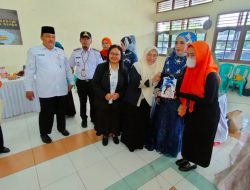 wanita pelatihan tata rias depok 1