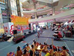 Siswa Ayodya Pala Art Center melakukan ujian kenaikan tingkat. (M.Yadi/indonesiadaily.net)