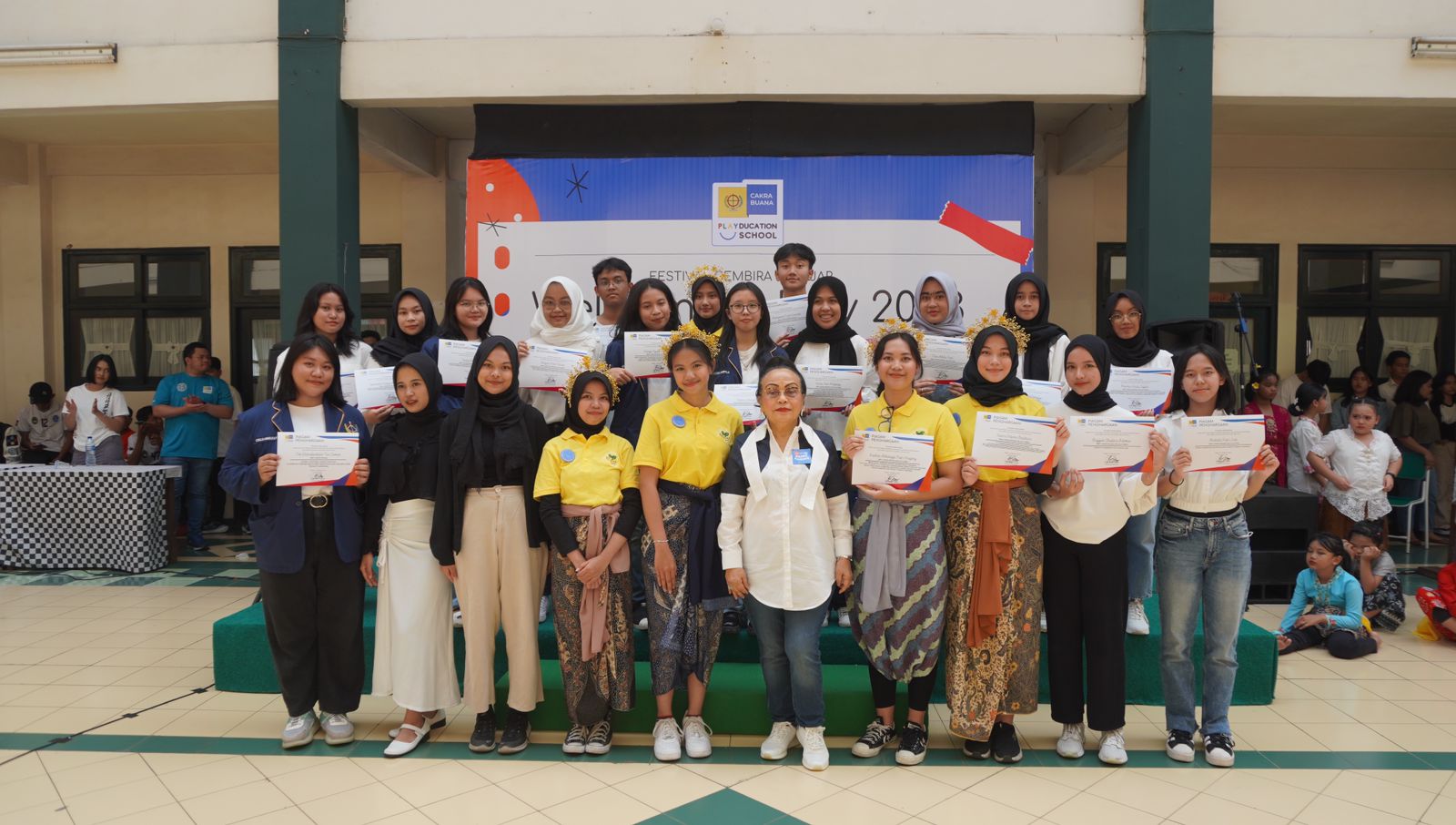 konsep sekolah cakra buana 2
