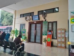 Ruang persidangan cerai di Pengadilan Agama Depok. Artis sinetron Irish Bella tampak hadir sedangkan Ammar Zoni memilih absen. (M Yadi/ Indonesiadaily.net)