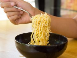 harga indomie di luar negeri