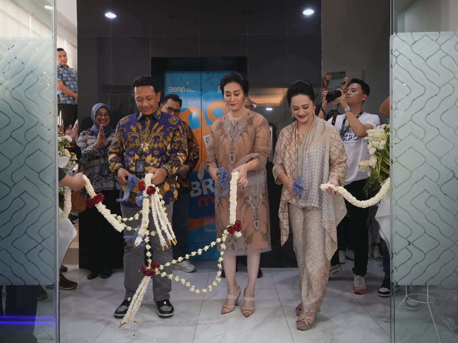 tingkatkan layanan BRI 1