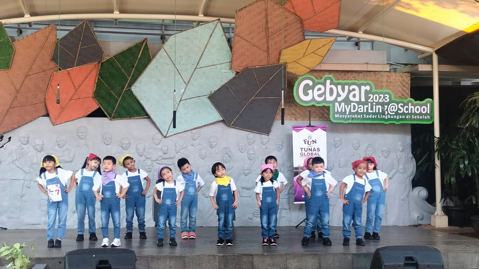 6 peserta paduan suara gebyar tunas global