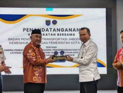 Wali Kota Depok Mohammad Idris terus membenahi transportasi umum dengan kerjasama dengan BPTJ. (Istimewa) Wali Kota Depok Mohammad Idris terus membenahi transportasi umum dengan kerjasama dengan BPTJ. (Istimewa)