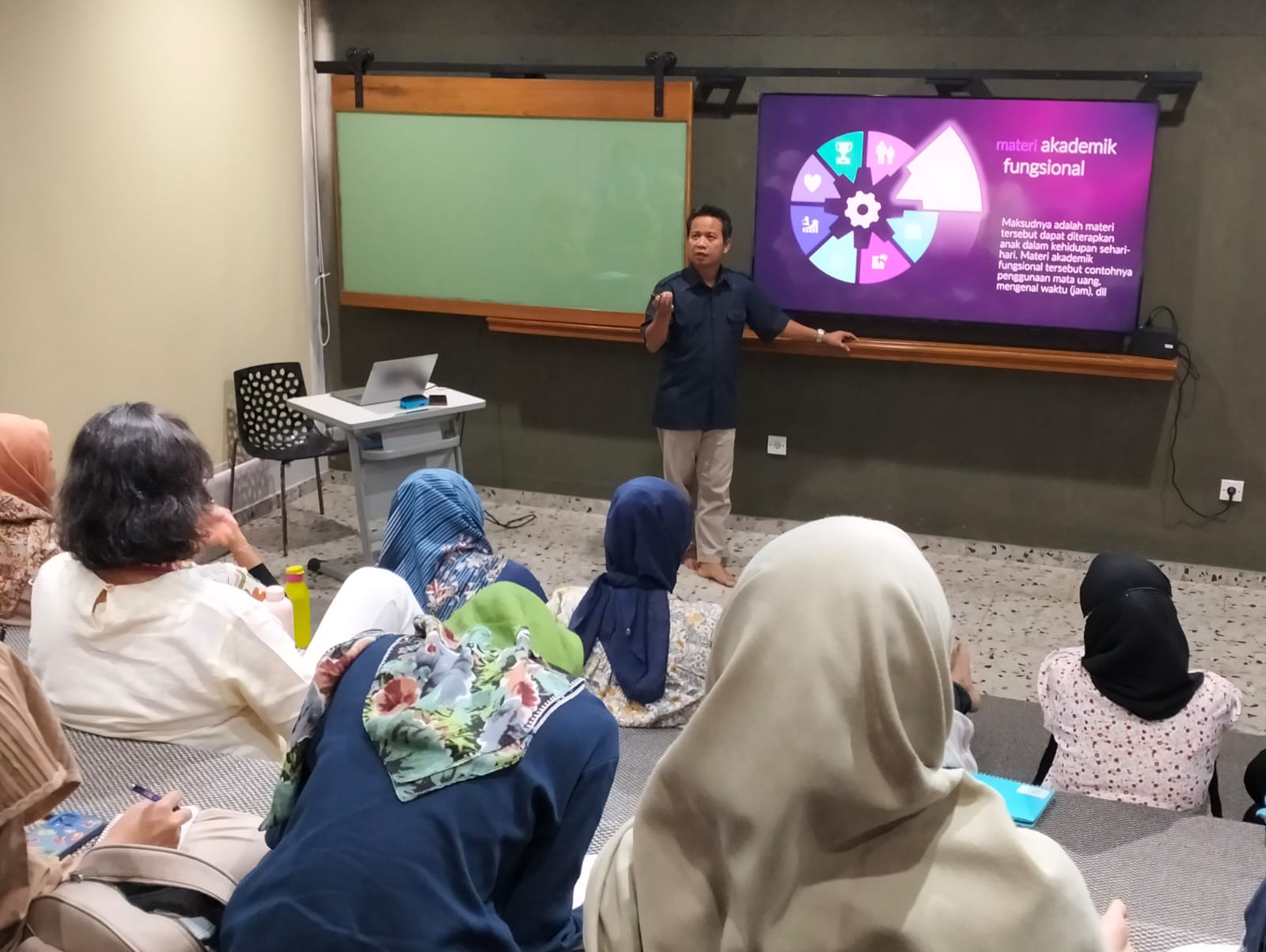 Pembahasan ABK di Sekolah NP Tunas Global Depok 2