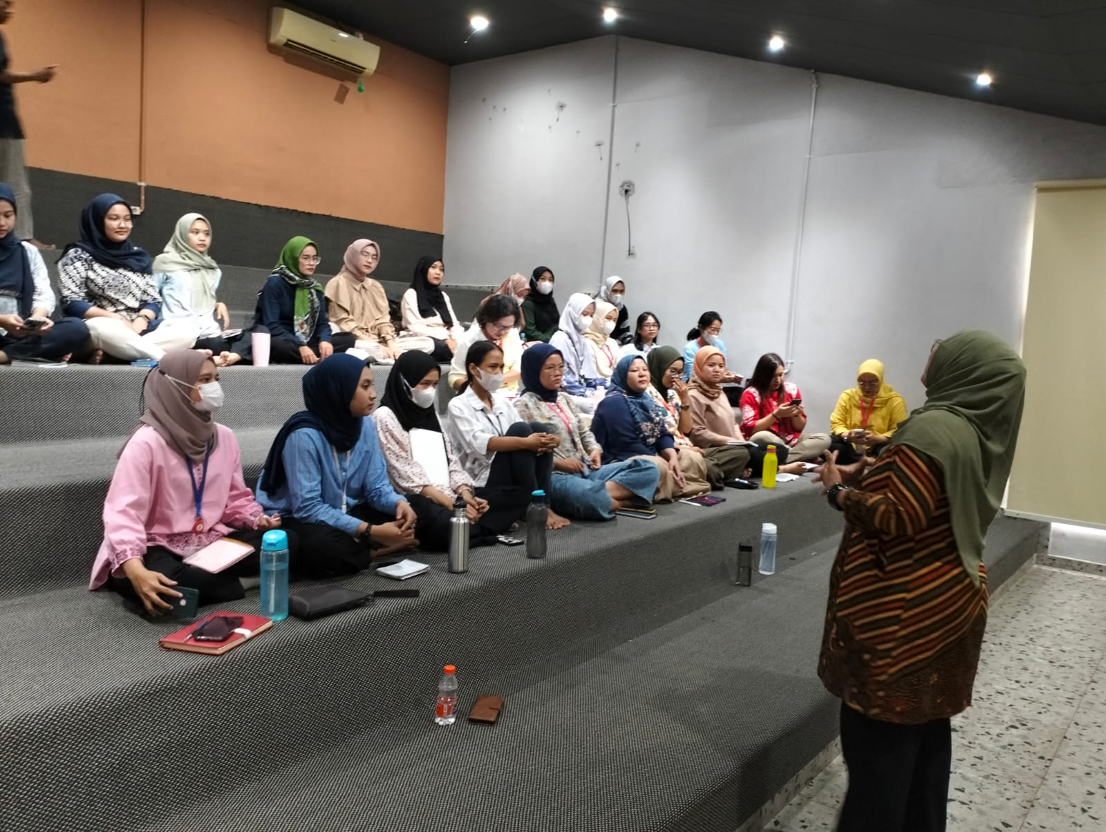 Pembahasan ABK di Sekolah NP Tunas Global Depok 3