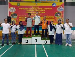 Tiga siswa SMP Bosowa Al Azhar Cilegon (BAC) berhasil meraih prestasi dalam Olimpiade Olahraga Siswa Nasional (O2SN) Kota Cilegon.(istimewa/indonesiadaily.net)