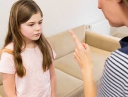 Cara mengatasi anak pembangkang.(istimewa/indonesiadaily.net)